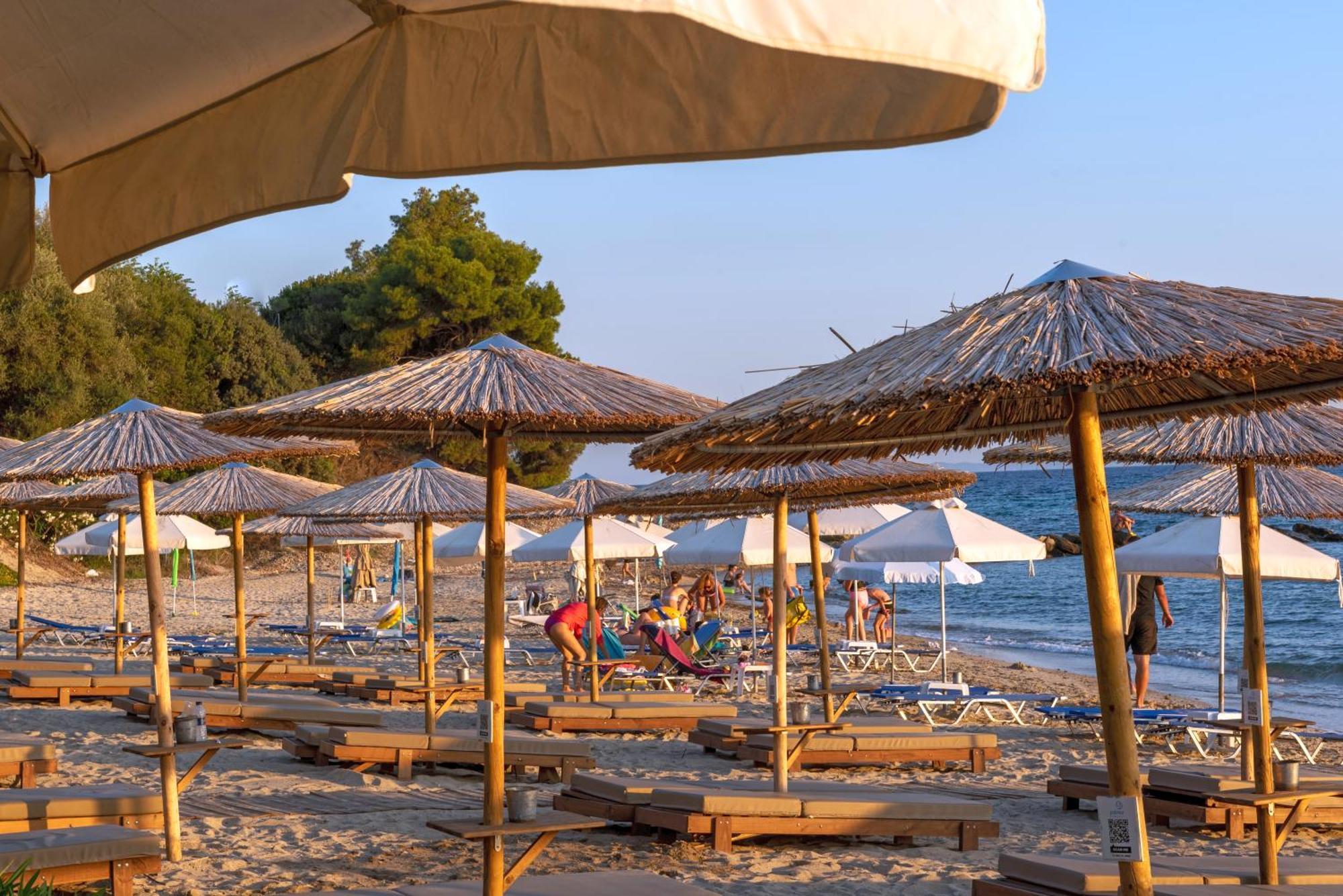 Camping Castello Neos Marmaras Exterior photo